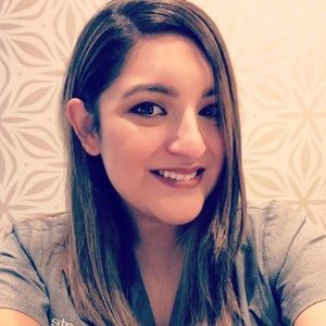 Meet your Posher, Jenna